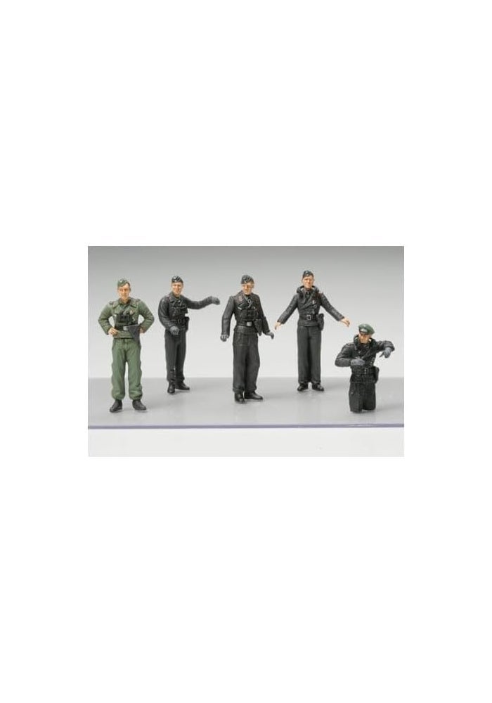 Tamiya 1/48 Scale WWII German Infantry Set with 15 Figures and Accessories - Image 4